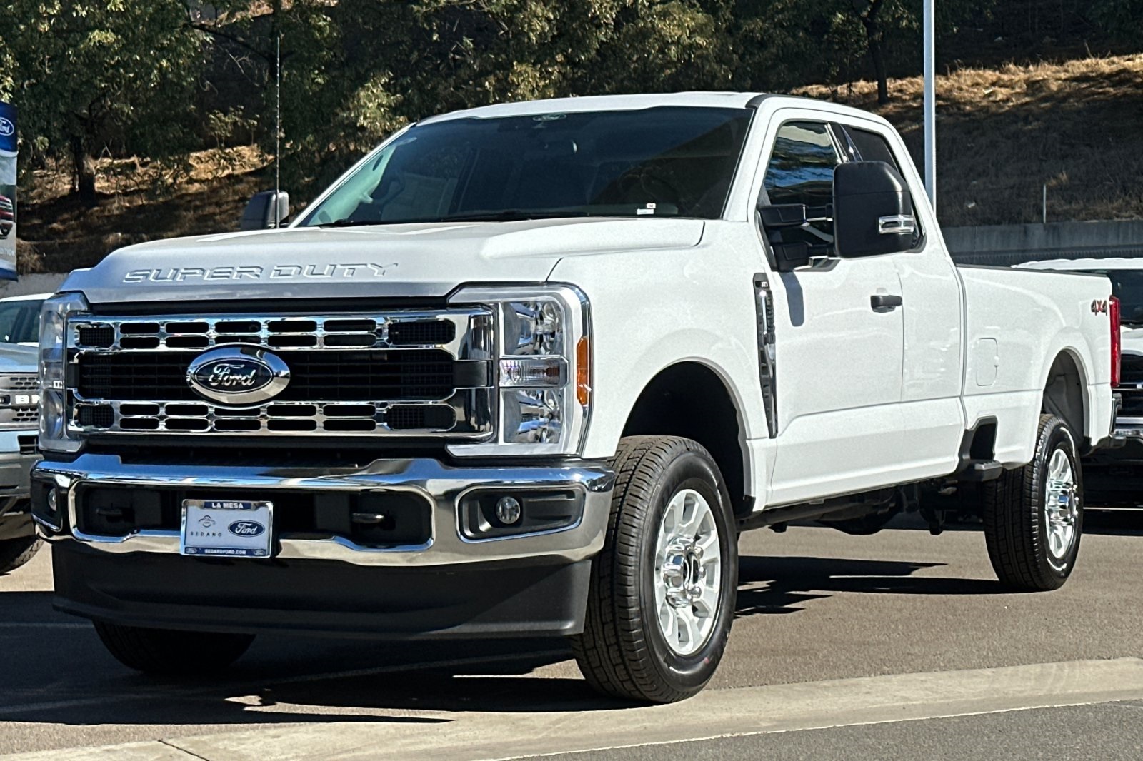 2024 Ford F-350 XLT photo 7