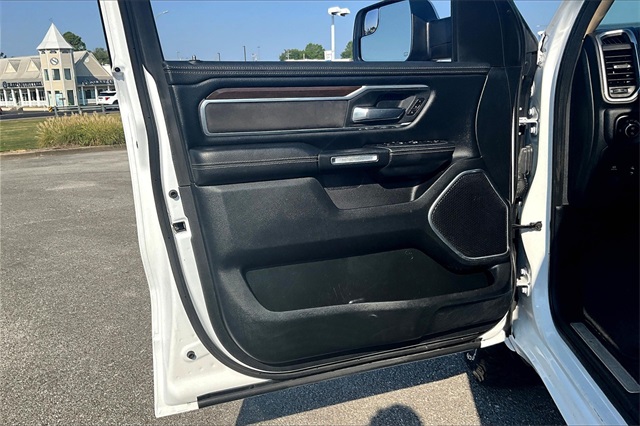 2021 Ram 1500 Laramie photo 19