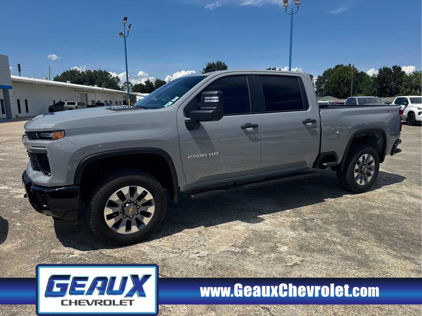 2025 Chevrolet Silverado 2500HD Custom's photo