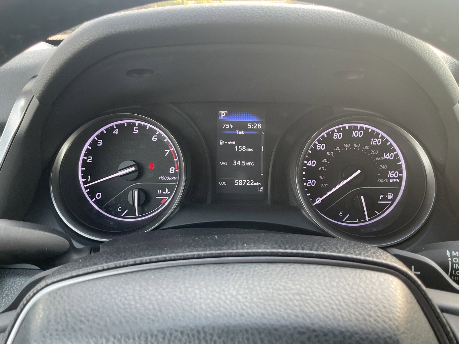 2021 Toyota Camry SE photo 15