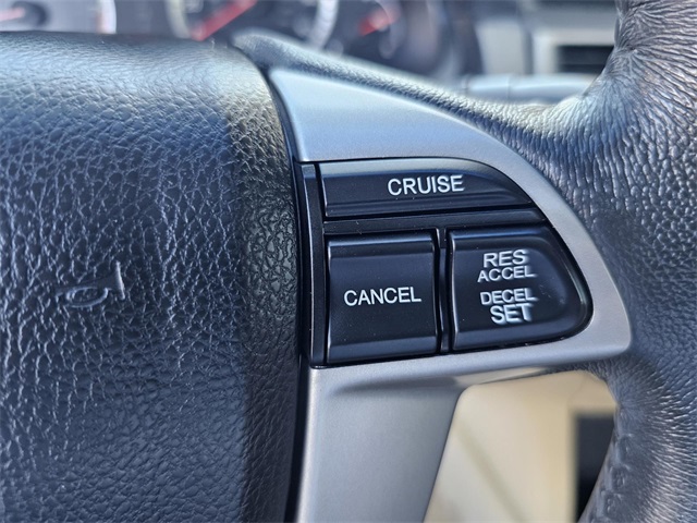 2012 Honda Accord EX-L photo 28