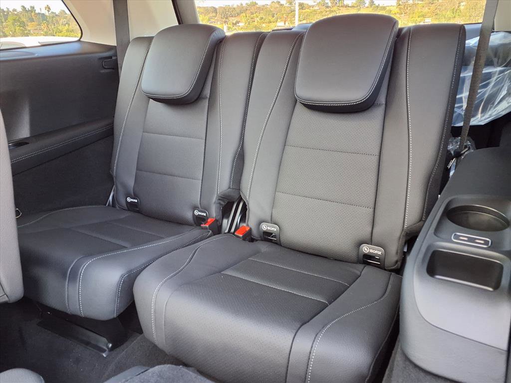 2026 Mercedes Benz GLS 450 4MATIC photo 18
