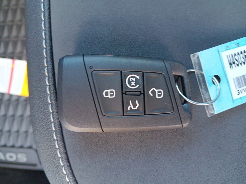 2024 Volkswagen Taos SE photo 26
