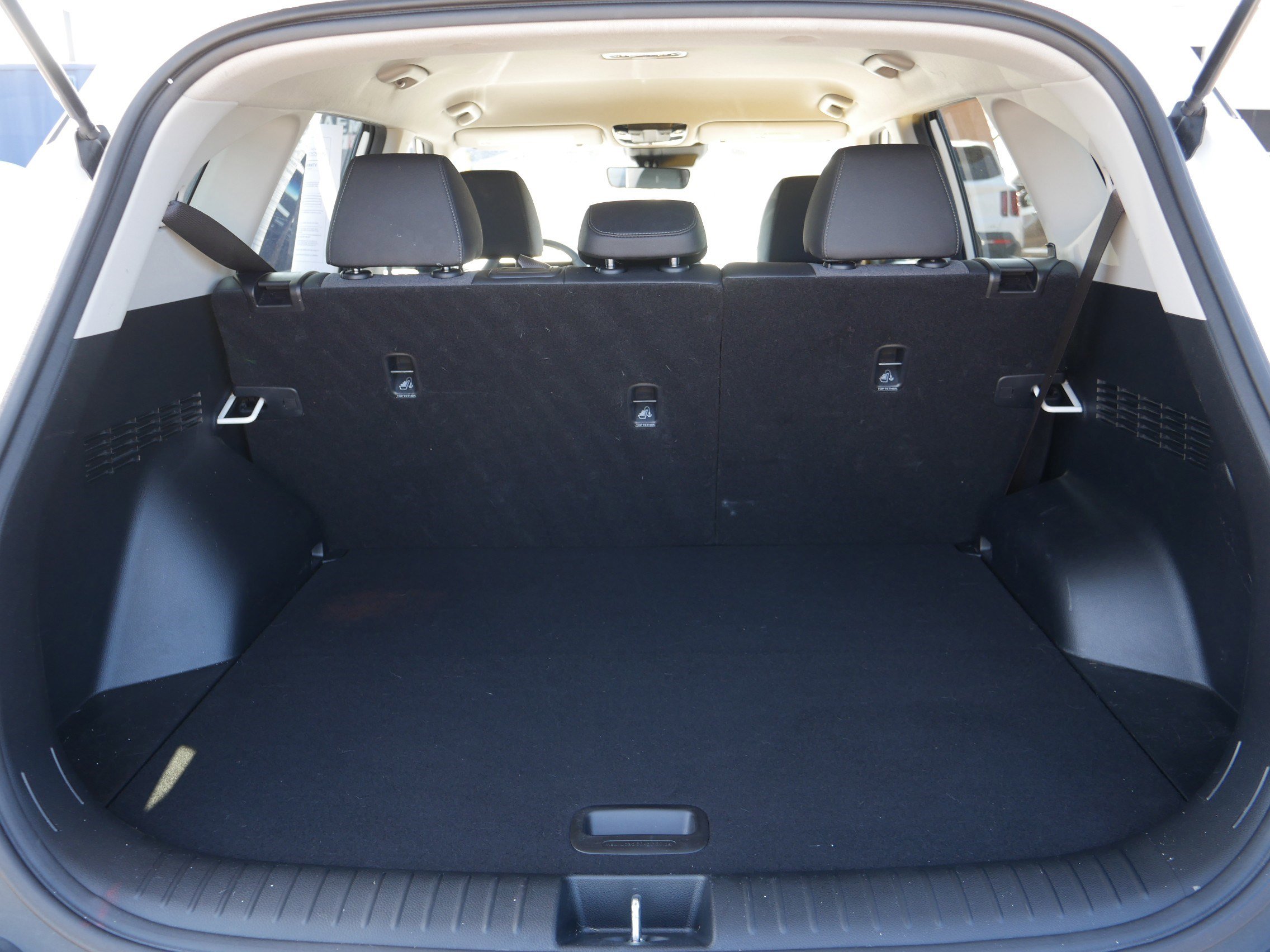 2024 Kia Seltos S X-Line photo 18