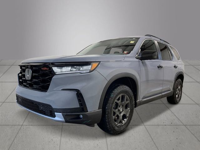 2025 Honda Pilot TrailSport's photo