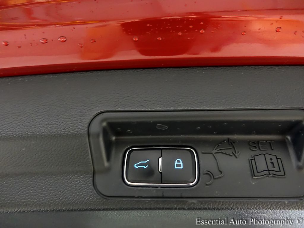 2024 FORD EXPLORER - Image 27