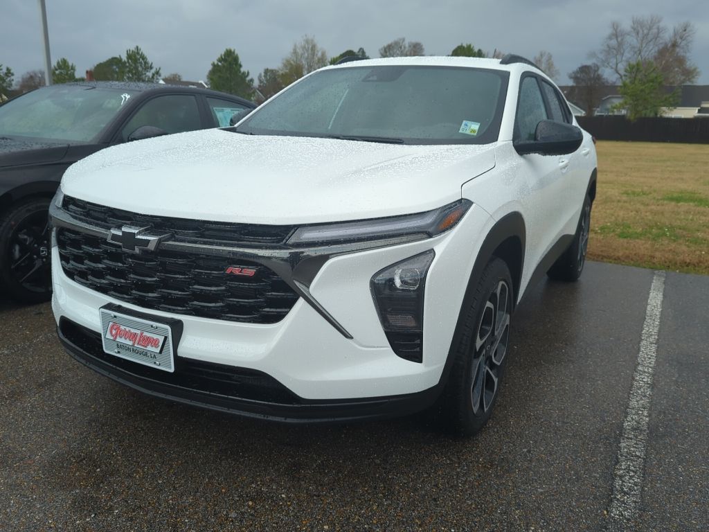 2025 Chevrolet Trax RS's photo