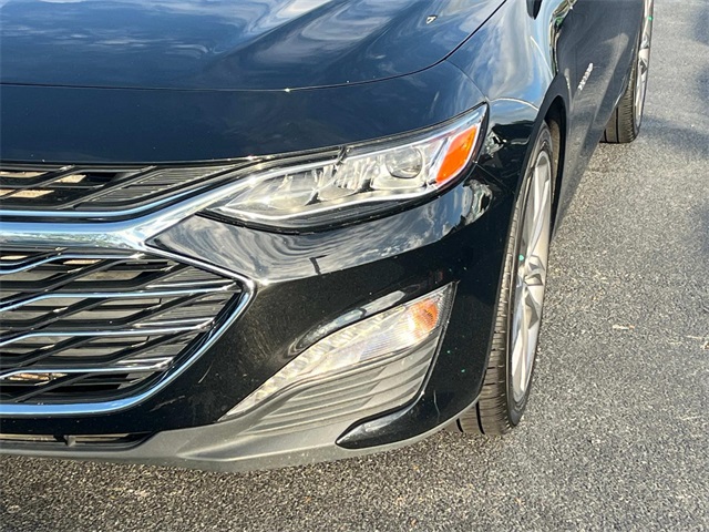2024 Chevrolet Malibu Premier 2LT photo 10