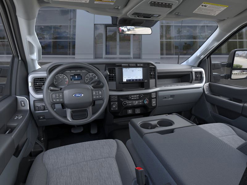 2024 Ford F-350 XL photo 9