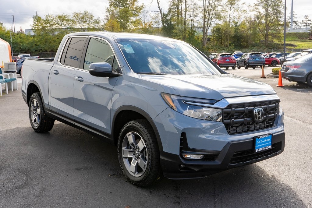 2025 Honda Ridgeline RTL photo 3