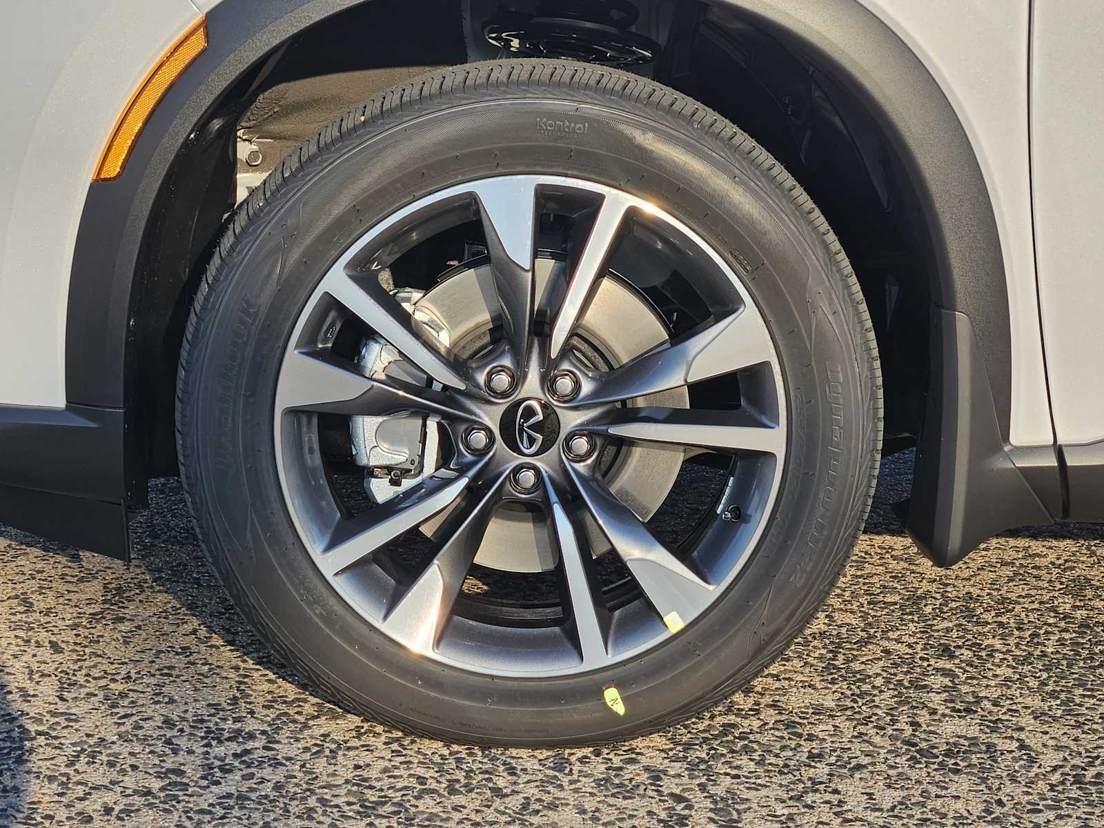2026 Infiniti QX60 Pure photo 7
