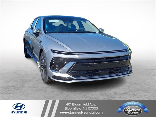 2025 Hyundai Sonata Hybrid Limited's photo