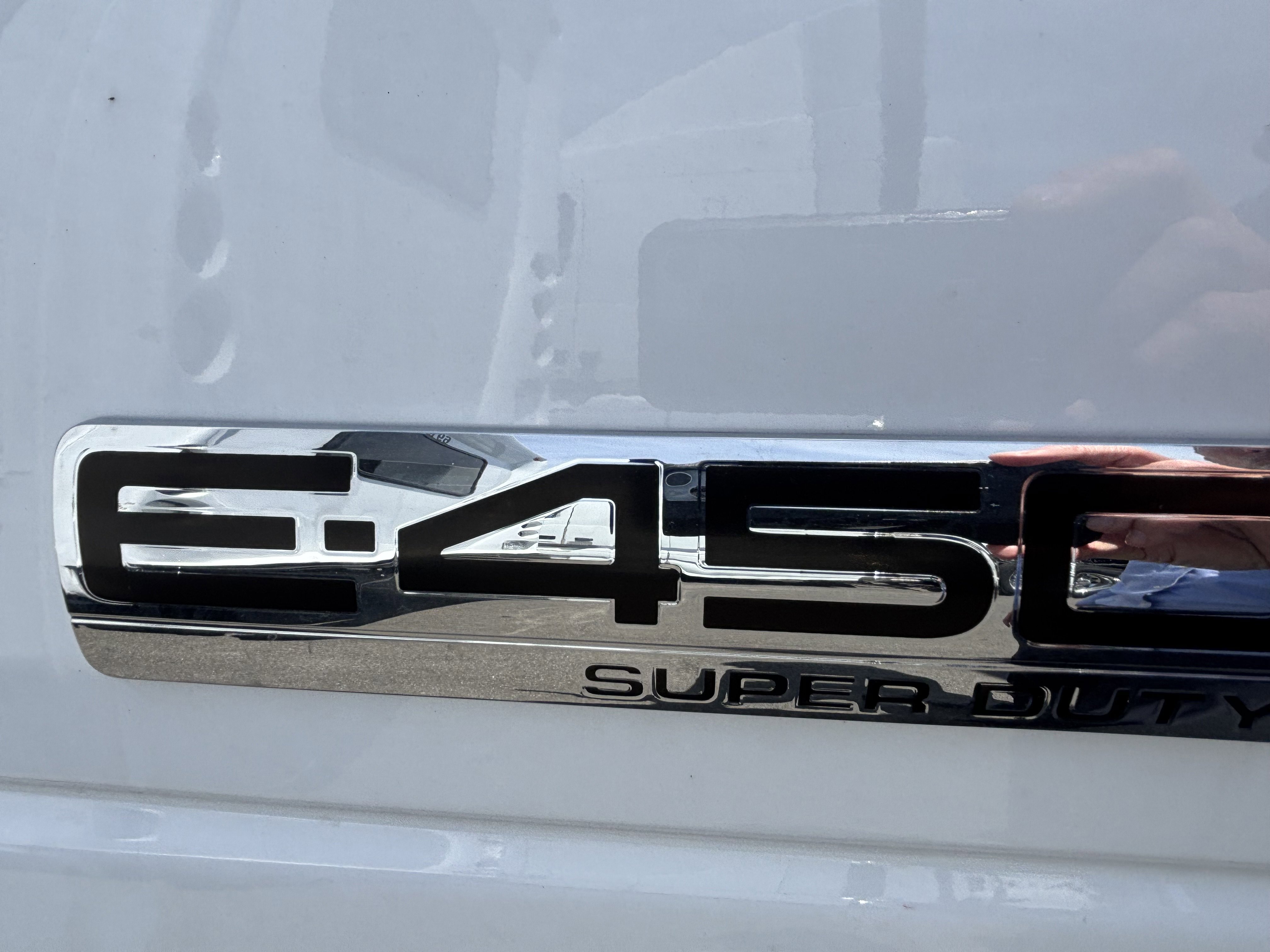 2025 Ford E-450 photo 4