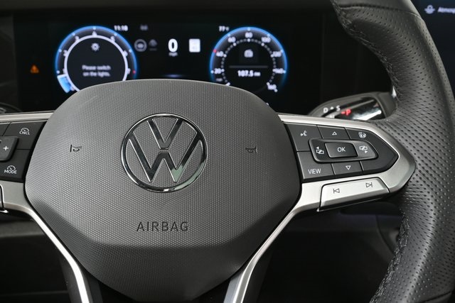 2025 Volkswagen Tiguan SEL R-Line Black photo 12
