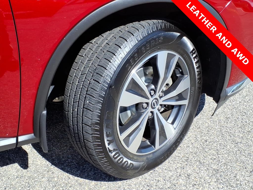 2023 Nissan Murano SV photo 4