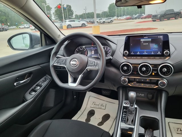 2024 Nissan Sentra SV photo 15