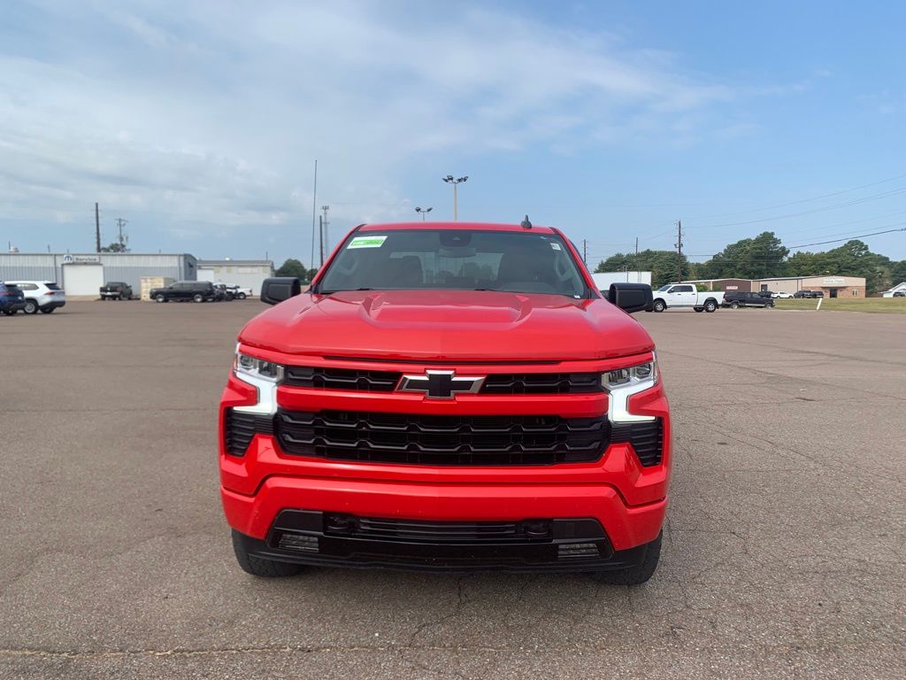 2022 Chevrolet Silverado 1500 RST photo 2