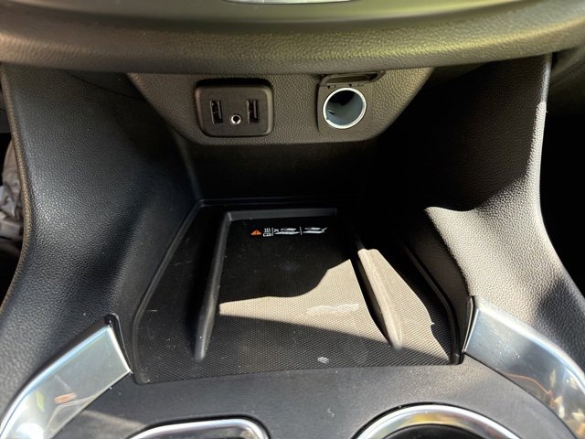 2022 Chevrolet Traverse Leather photo 31