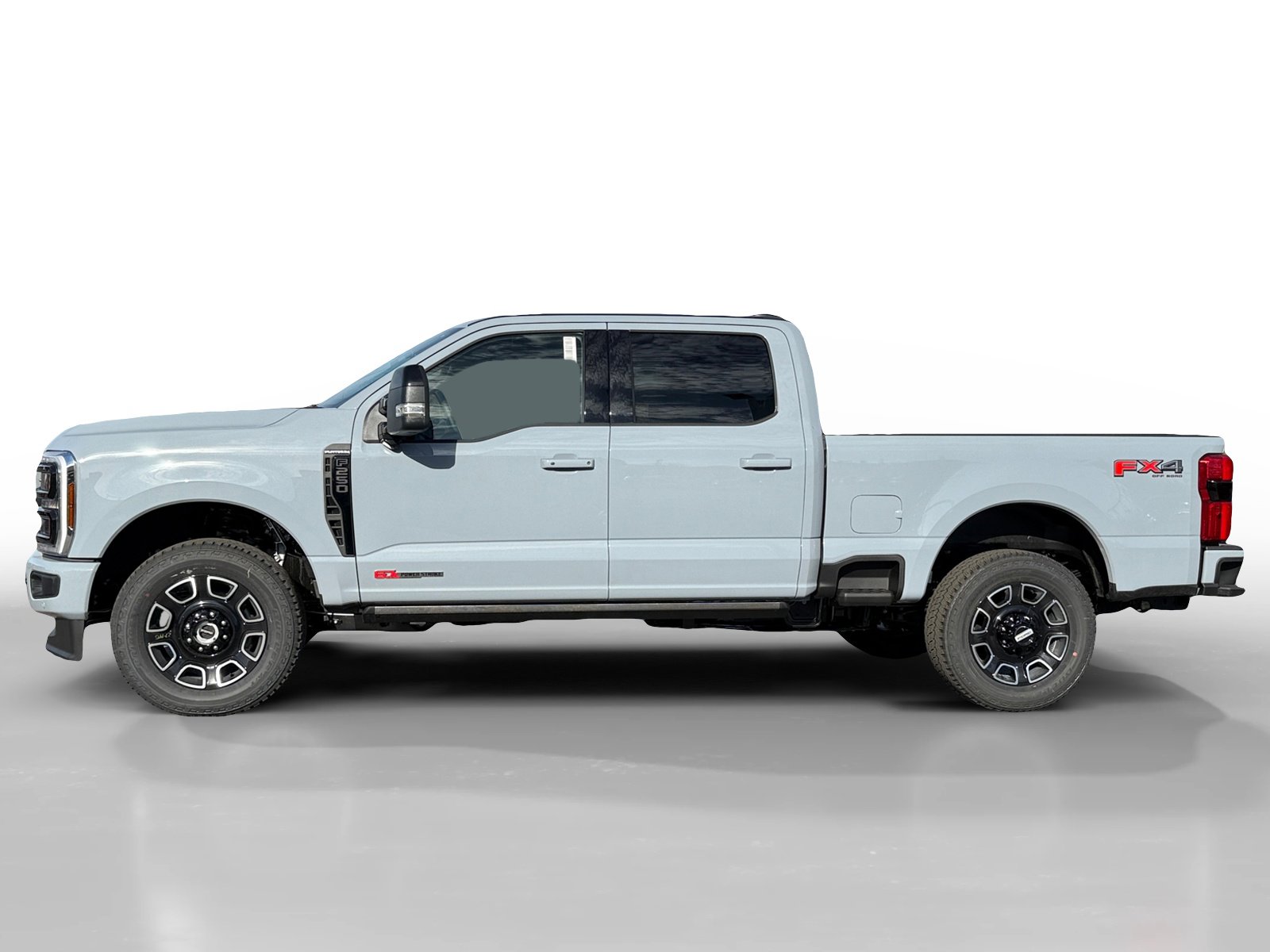 2025 Ford F-250 Platinum photo 2