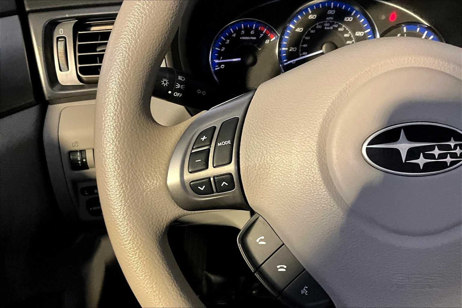 2012 Subaru Forester 2.5X Premium photo 20