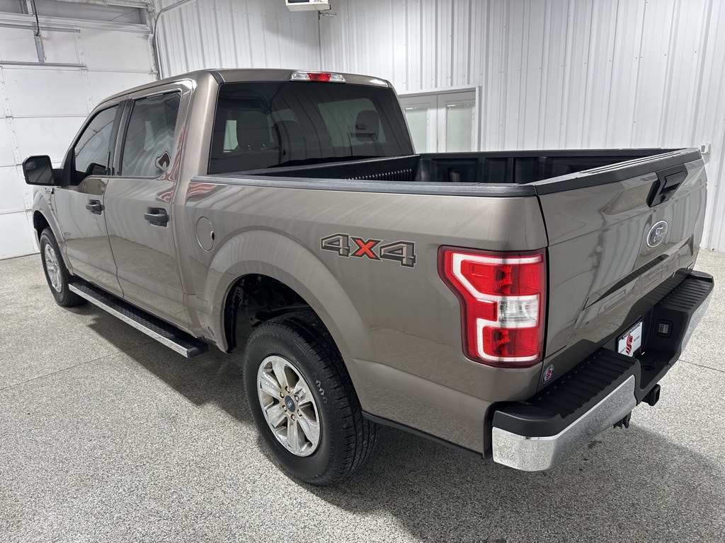 2020 Ford F-150 XLT photo 8