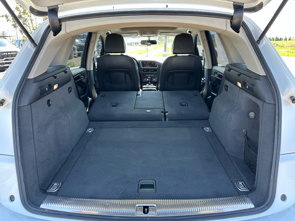 2012 Audi Q5 3.2 Premium Plus photo 12