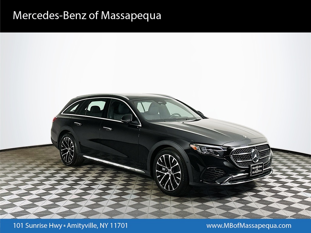 2025 Mercedes-Benz E-Class E450 All-Terrain's photo