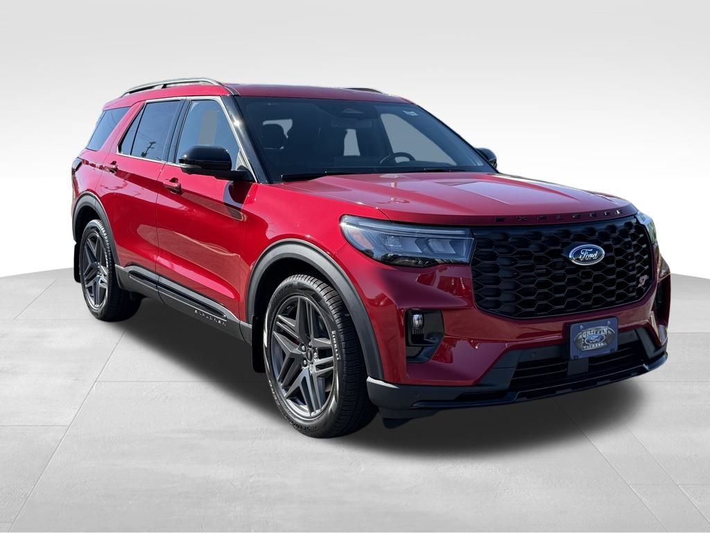 2025 Ford Explorer ST photo 4