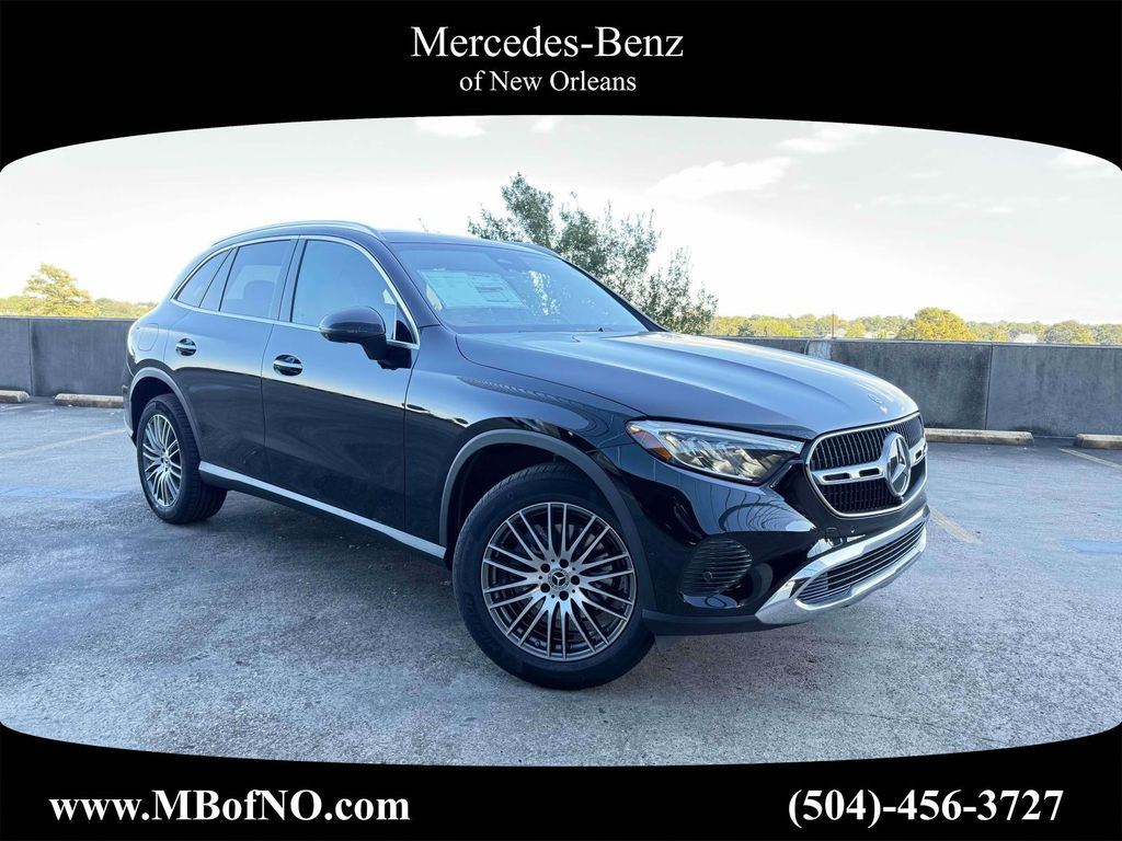 2026 Mercedes-Benz GLC Base's photo