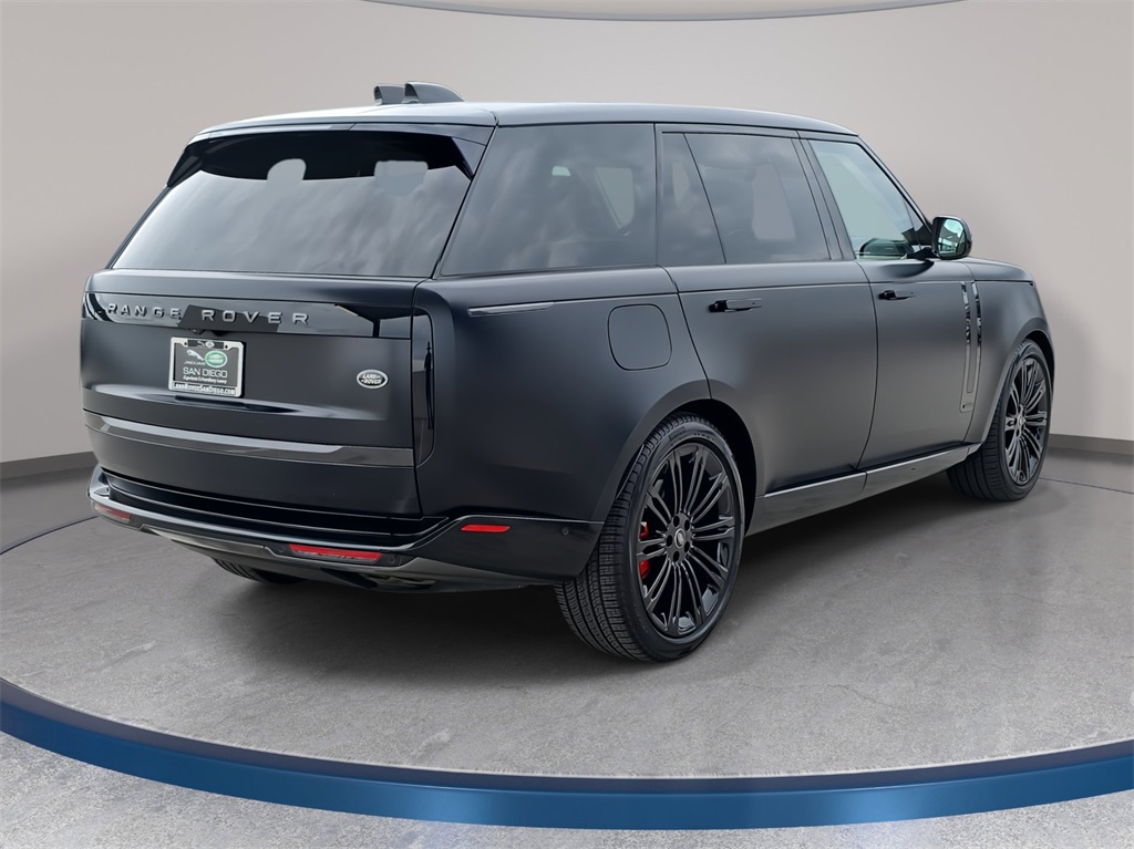 2023 Land Rover Range Rover Autobiography photo 2