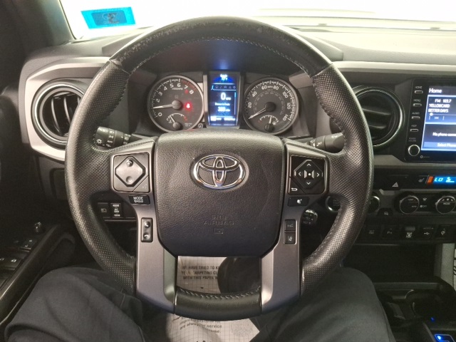 2022 Toyota Tacoma Limited photo 14