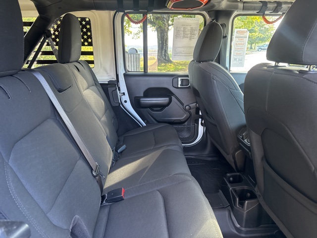 2021 Jeep Wrangler Unlimited Willys photo 11