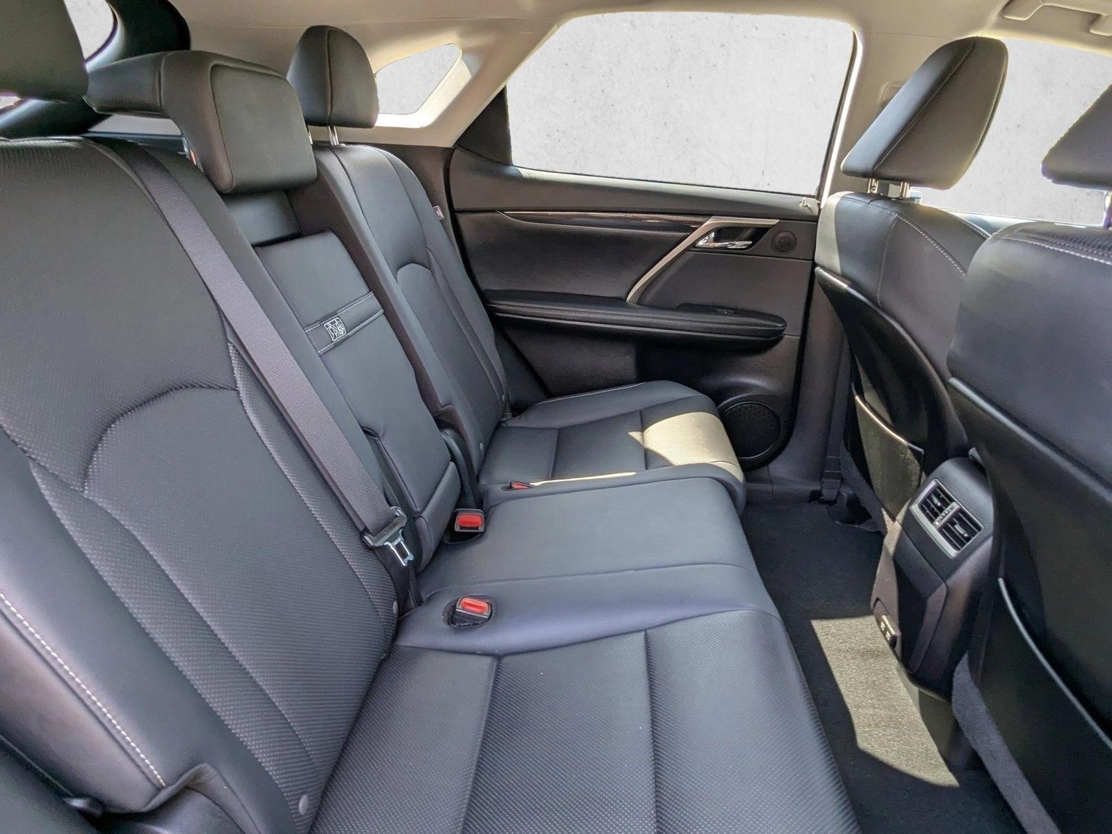 2022 Lexus RX 350 photo 17