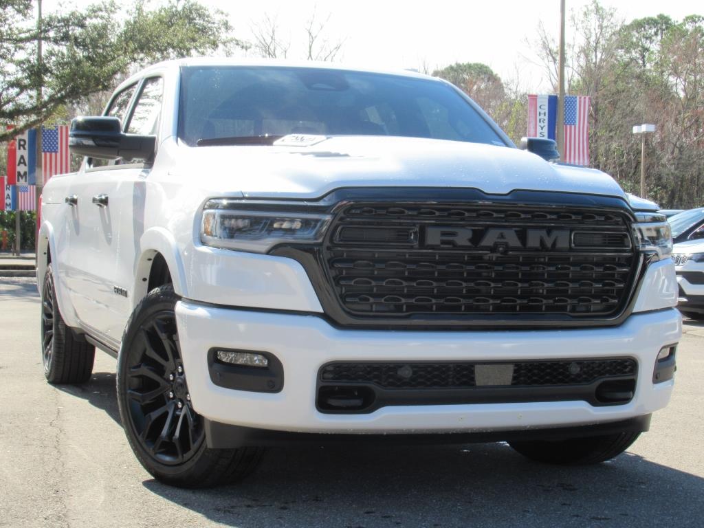 2025 Ram 1500 Limited photo 3