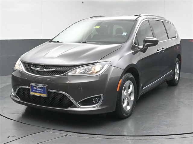 2017 CHRYSLER PACIFICA - Image 3