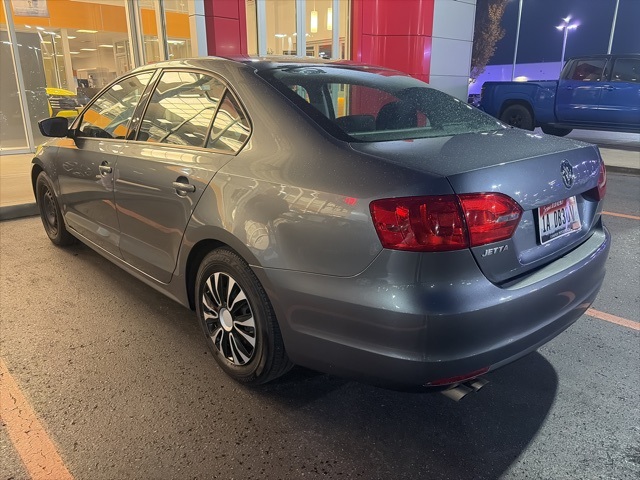 2014 Volkswagen Jetta 2.0 S photo 2