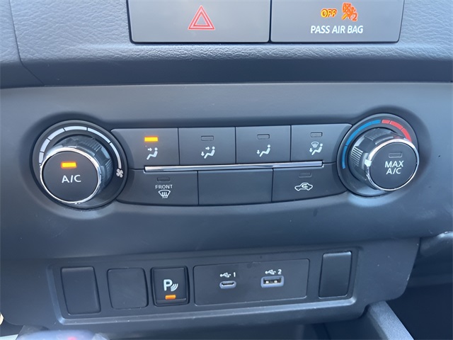 2022 Nissan Frontier S photo 16