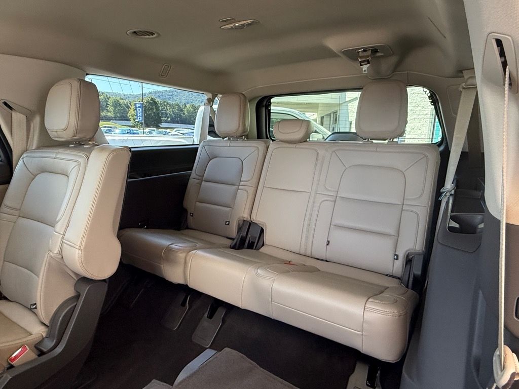 2024 Lincoln Navigator L Reserve photo 12