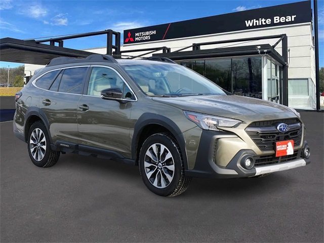 2023 Subaru Outback Limited's photo
