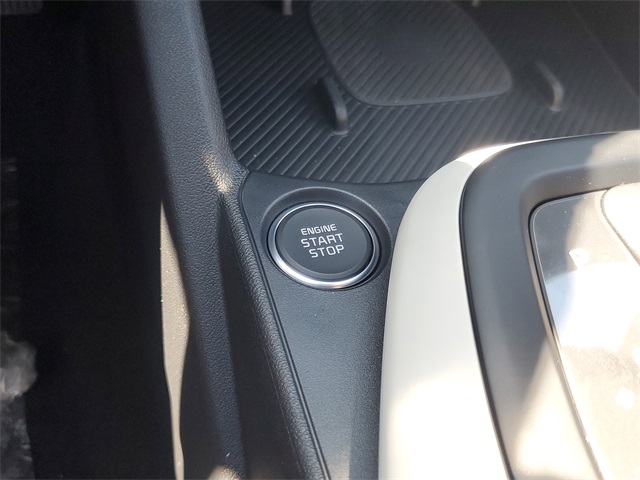 2025 Kia K4 GT-Line photo 26