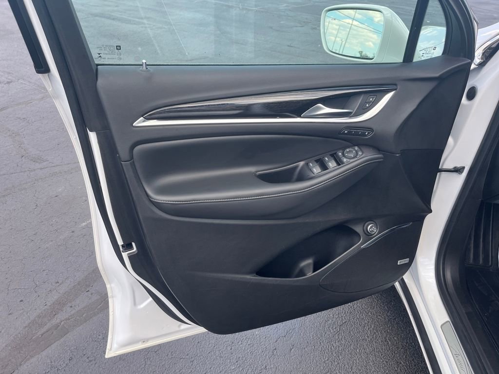 2020 Buick Enclave Avenir photo 17
