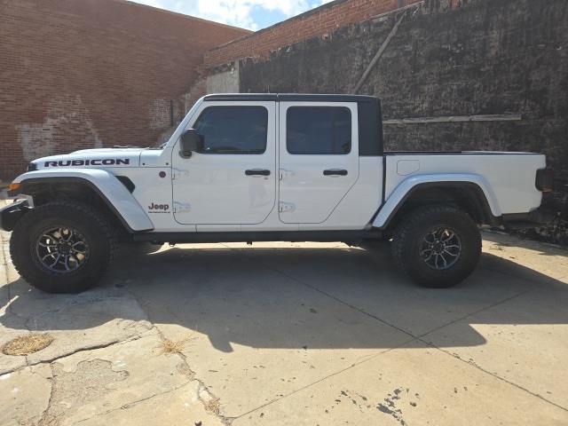 2023 Jeep Gladiator Rubicon photo 3