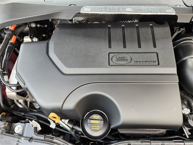 2025 Land Rover Discovery Sport S photo 13