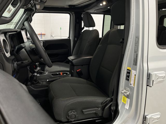 2024 Jeep Wrangler Sport S 4xe photo 4