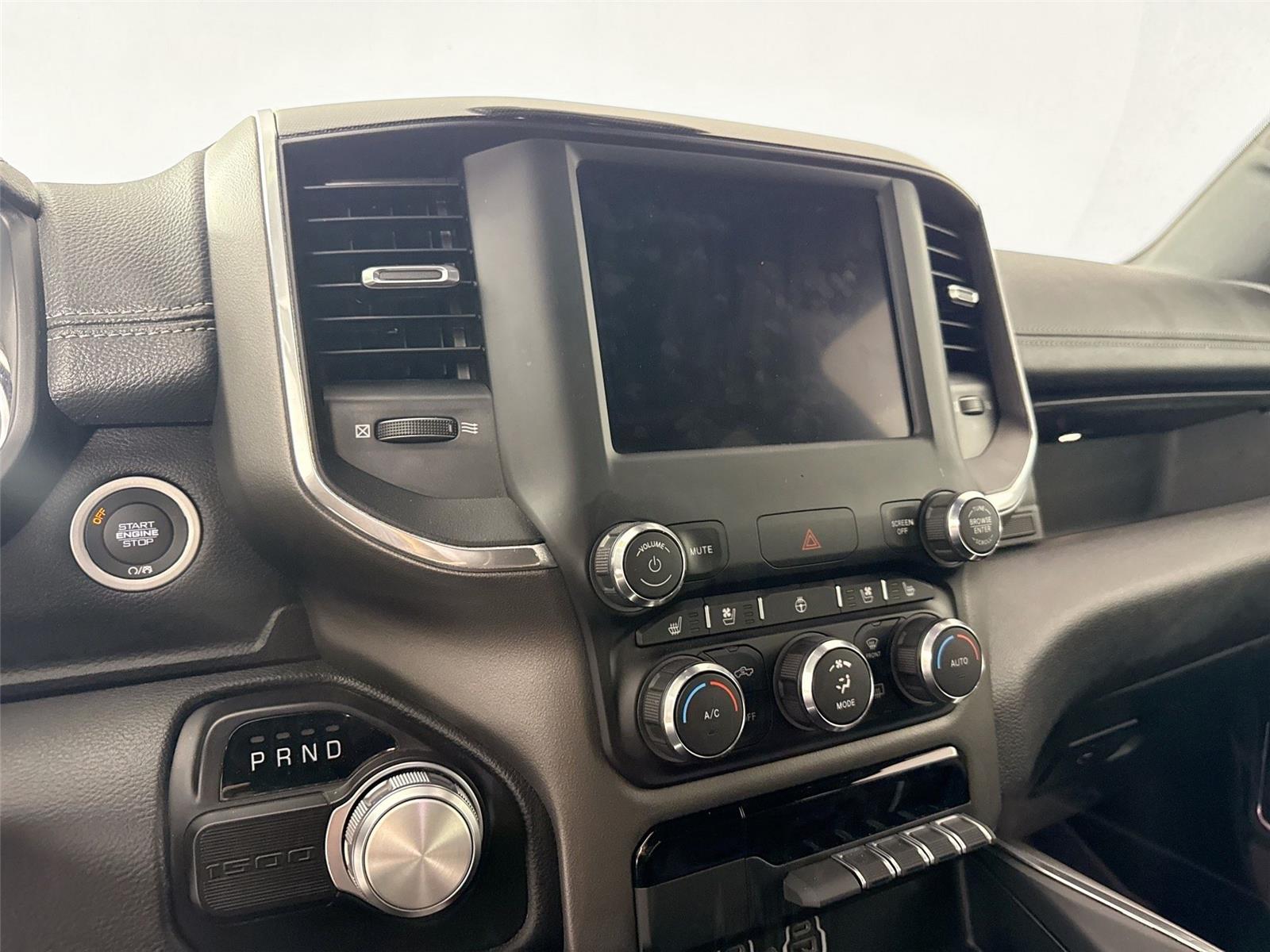 2022 Ram 1500 Laramie photo 12