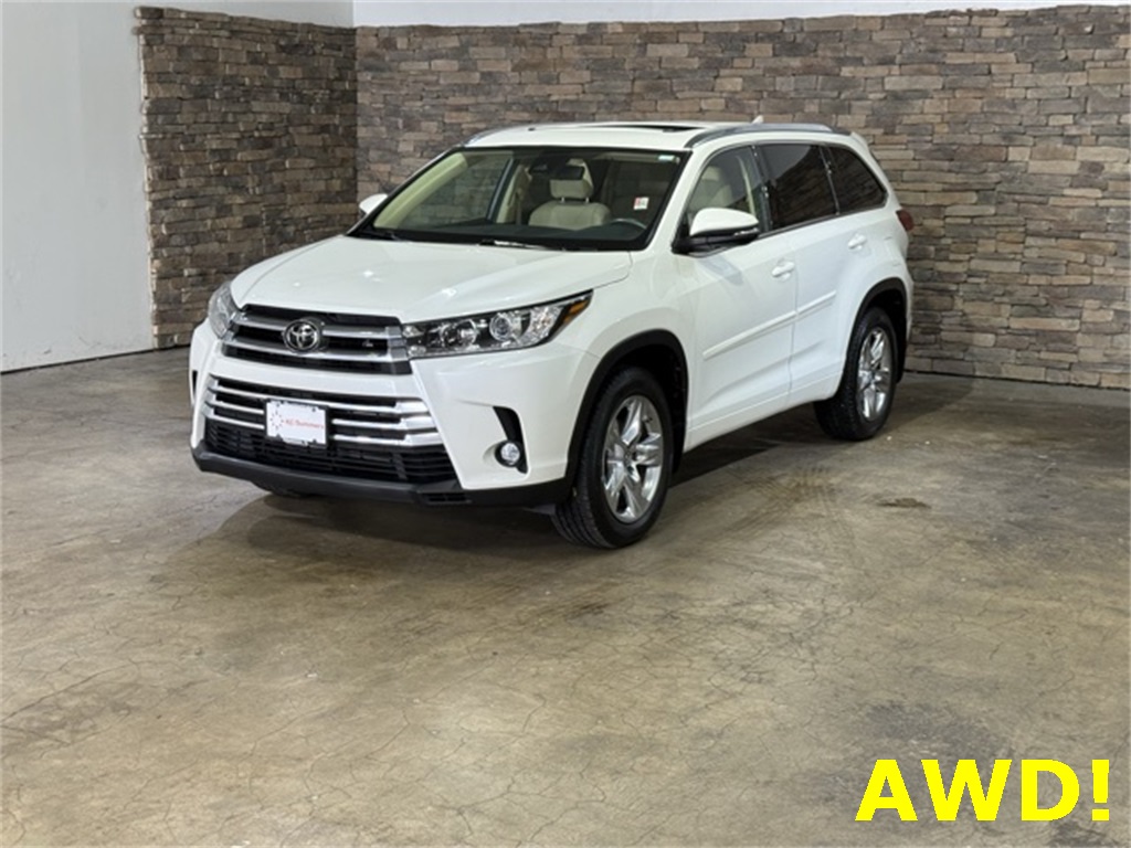 2019 Toyota Highlander Limited photo 2