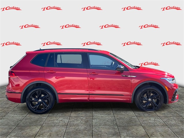 2024 Volkswagen Tiguan SE R-Line Black photo 2