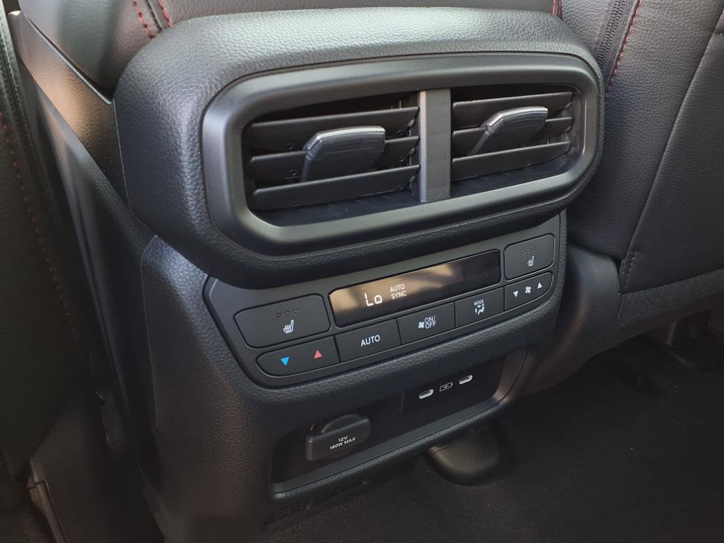2025 Honda Ridgeline Black Edition photo 7