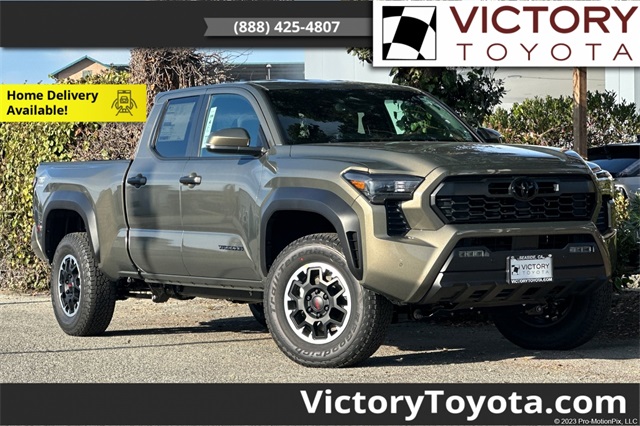 2026 Toyota Tacoma TRD Sport's photo
