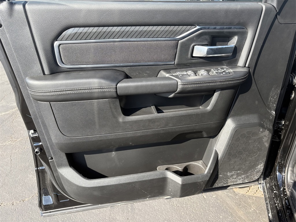 2026 Ram 2500 Big Horn photo 13